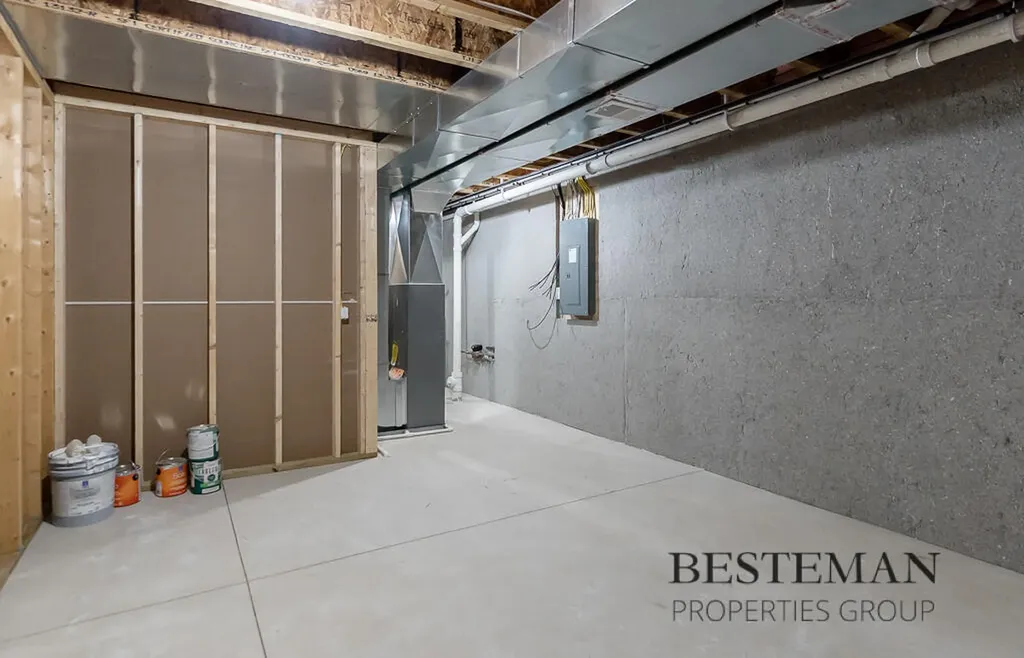 1516 W Addison Way Laketon Township MI 49445