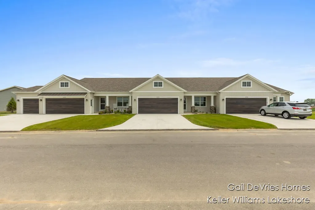 4494 Meadow Pond Way Heath Township MI 49419