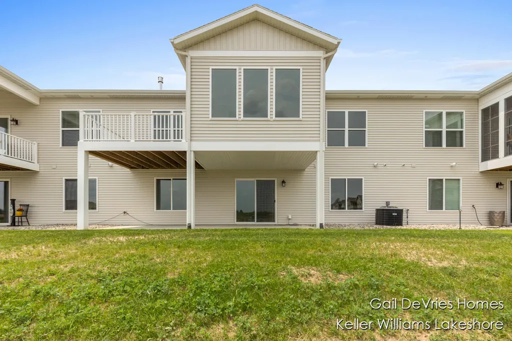 4494 Meadow Pond Way Heath Township MI 49419