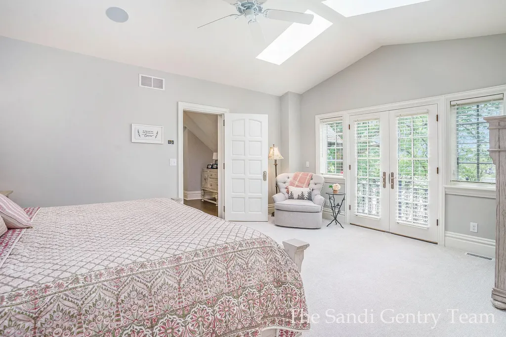 18635 N Fruitport Road Spring Lake Township MI 49456