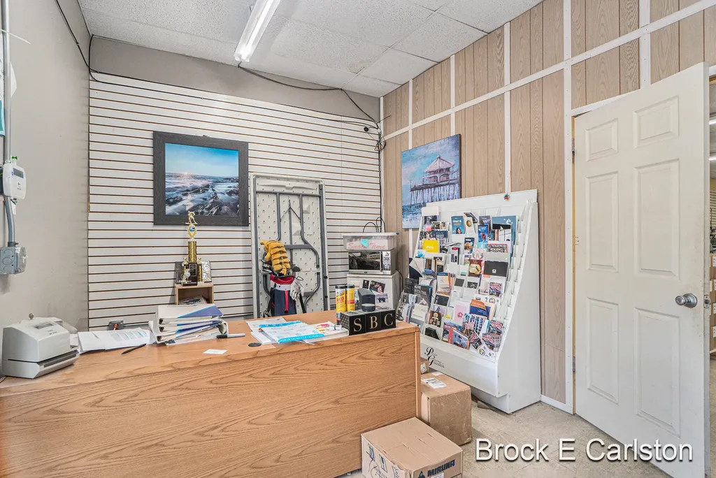 2144 Whitehall Road Muskegon Charter Township MI 49445