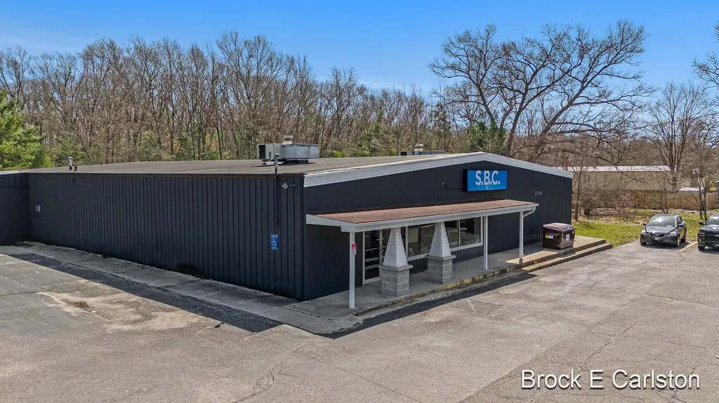 2144 Whitehall Road Muskegon Charter Township MI 49445