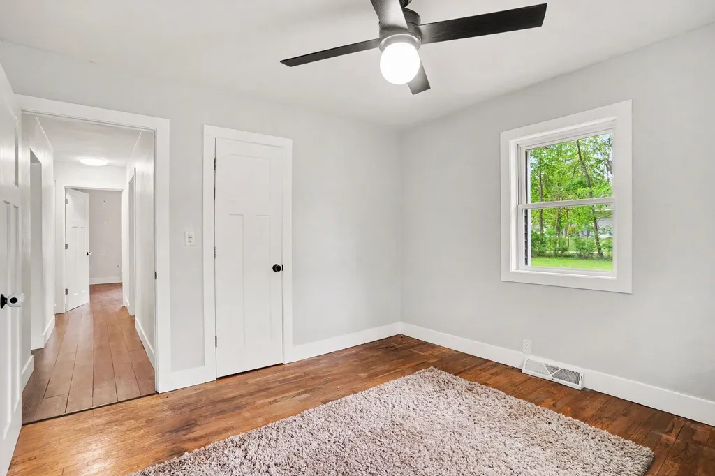 2969 E Pontaluna Road Fruitport Charter Township MI 49415