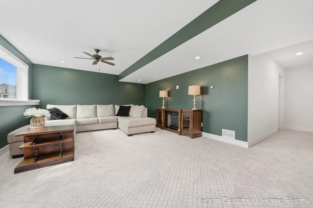 3131 Timberpine Avenue Park Township MI 49424