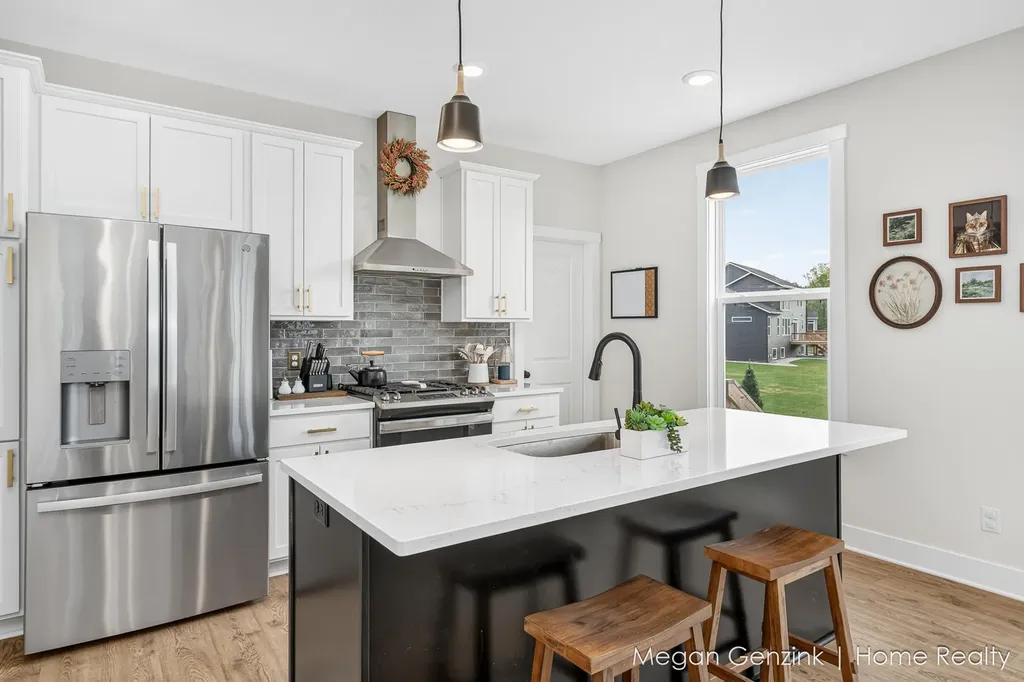 3131 Timberpine Avenue Park Township MI 49424