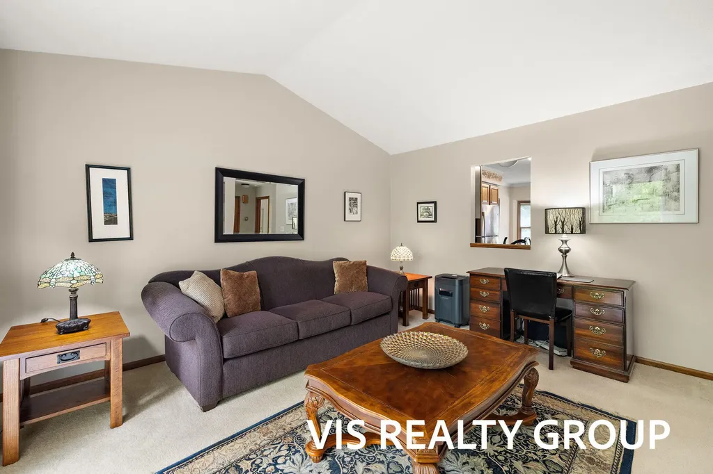 72 Skyline Circle NW Grand Rapids City MI 49504