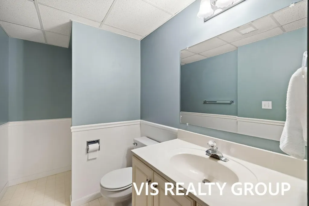 72 Skyline Circle NW Grand Rapids City MI 49504