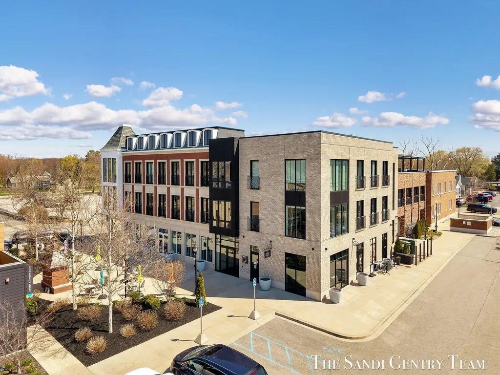 110 W Savidge Street Spring Lake Village MI 49456