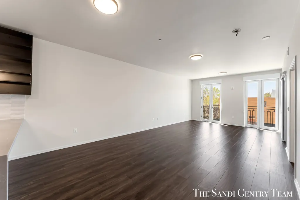 110 W Savidge Street Spring Lake Village MI 49456