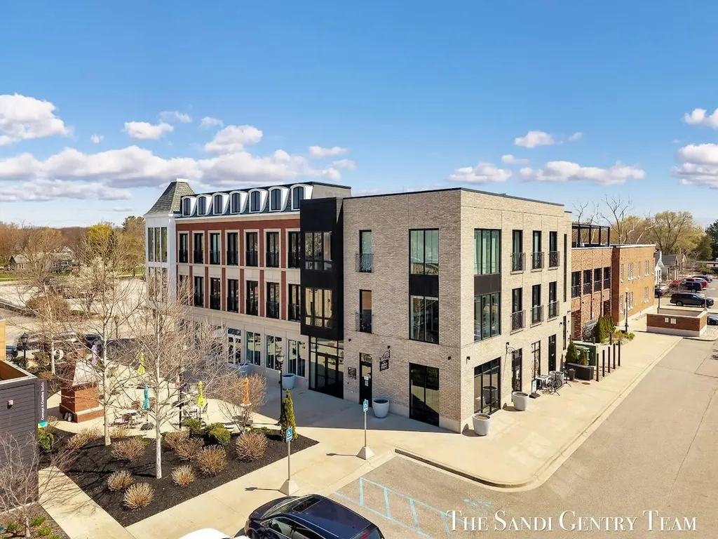 110 W Savidge Street Spring Lake Village MI 49456