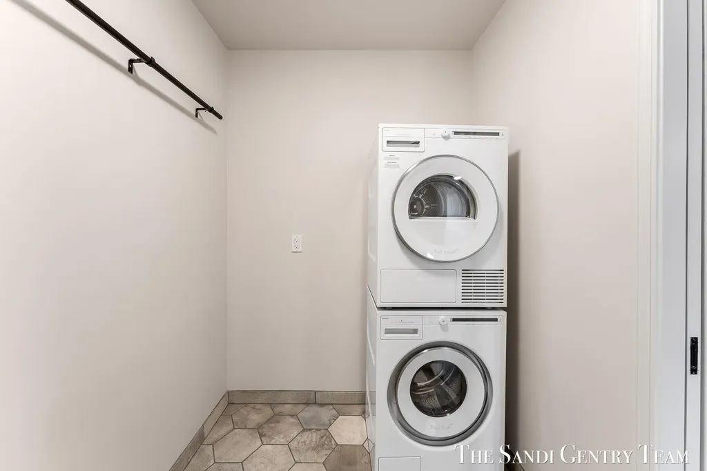 110 W Savidge Street Spring Lake Village MI 49456