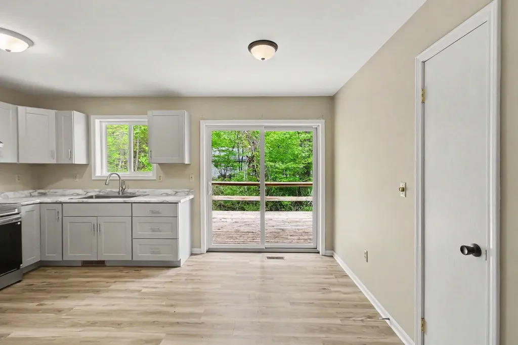 16229 Taft Road Spring Lake Township MI 49456