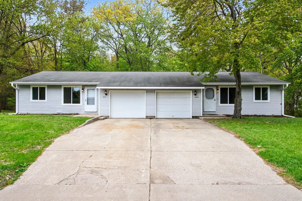 16229 Taft Road Spring Lake Township MI 49456