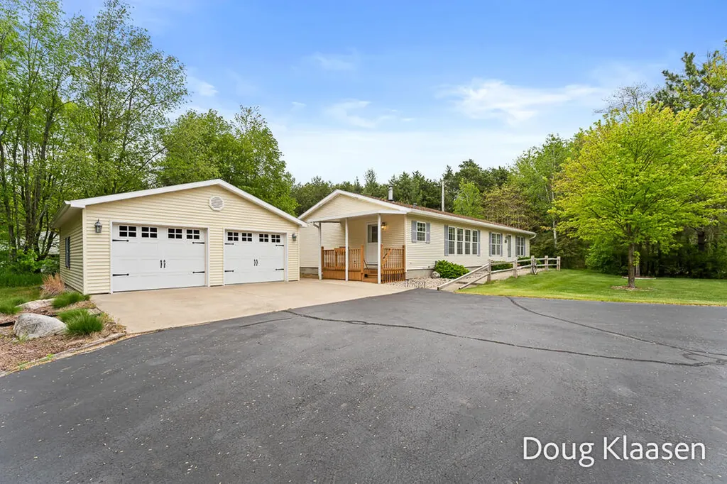 15707 New Holland Street Port Sheldon Township MI 49424