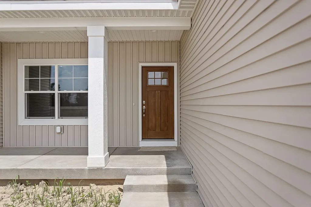 11685 Cherrybud Drive Holland Charter Township MI 49424
