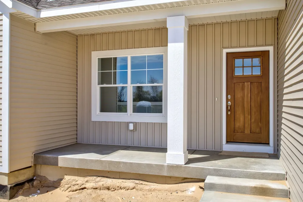 11685 Cherrybud Drive Holland Charter Township MI 49424