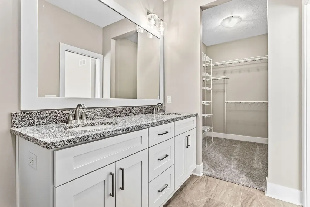 11685 Cherrybud Drive Holland Charter Township MI 49424