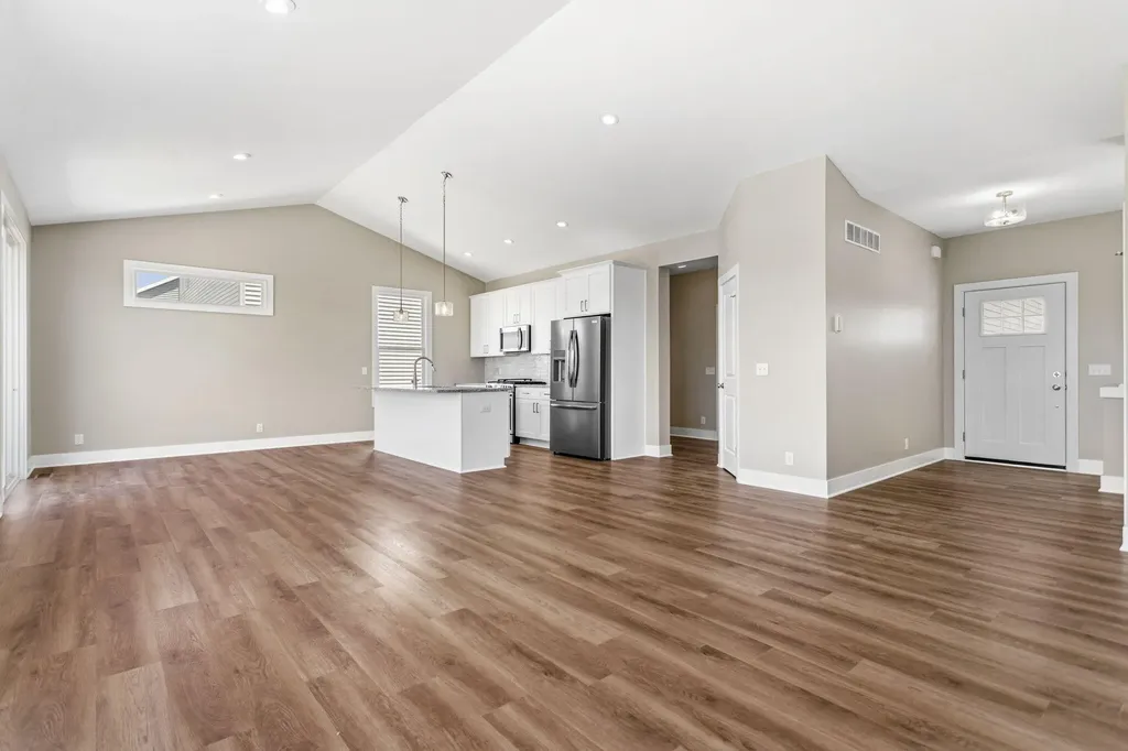 11685 Cherrybud Drive Holland Charter Township MI 49424
