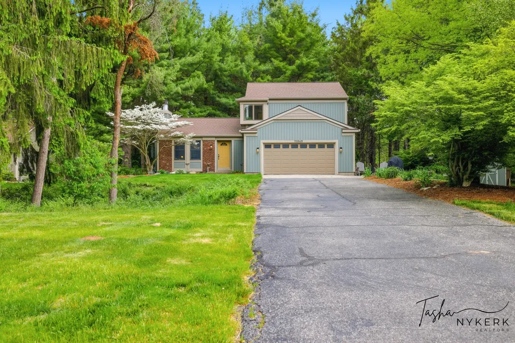 15849 Ryan Drive Park Township MI 49424