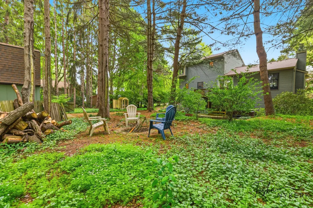 15849 Ryan Drive Park Township MI 49424