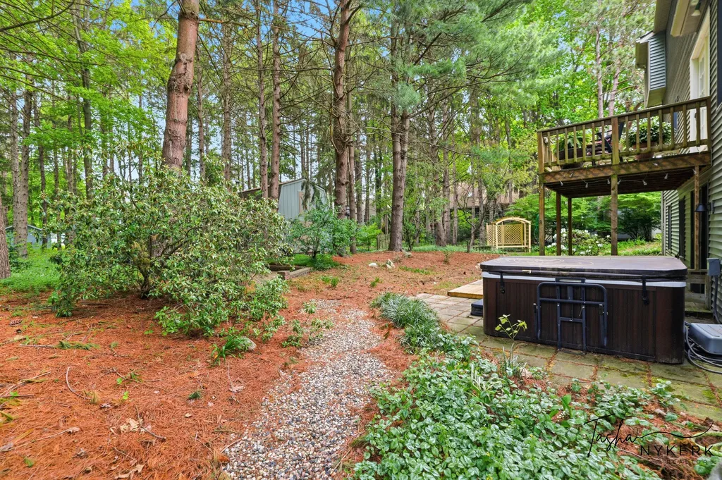 15849 Ryan Drive Park Township MI 49424
