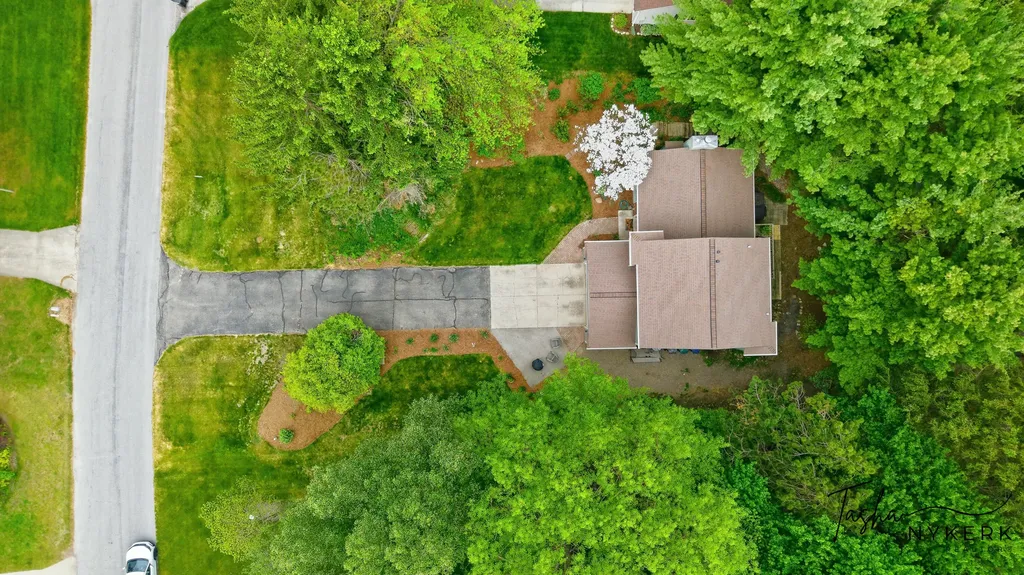 15849 Ryan Drive Park Township MI 49424