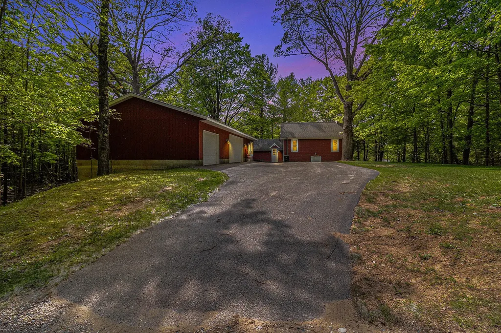 7777 E Washington Road Colfax Township MI 49402