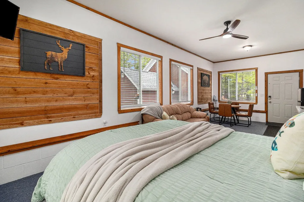 7777 E Washington Road Colfax Township MI 49402