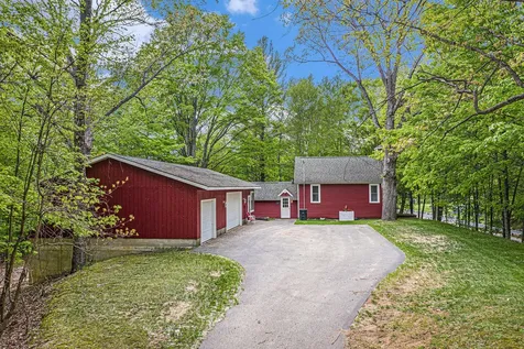 7777 E Washington Road Colfax Township MI 49402
