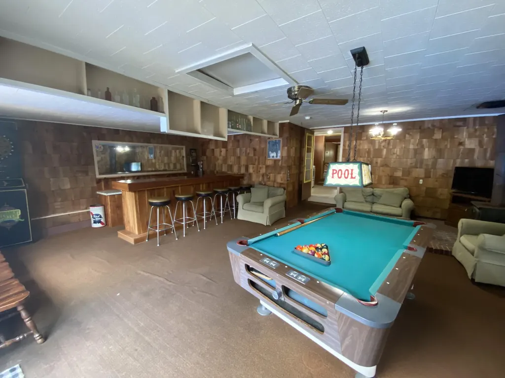 8615 Indian Bay Road White River Township MI 49437