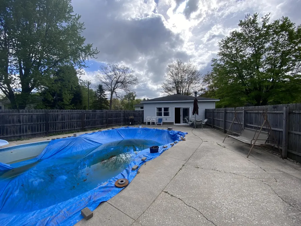 8615 Indian Bay Road White River Township MI 49437