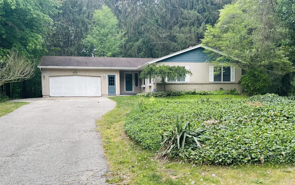 15860 Fendt Farm Road Park Township MI 49424