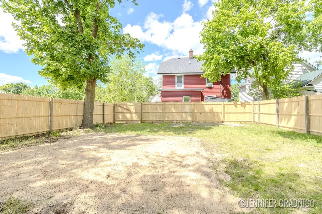 514 N Park Street NE Grand Rapids City MI 49525