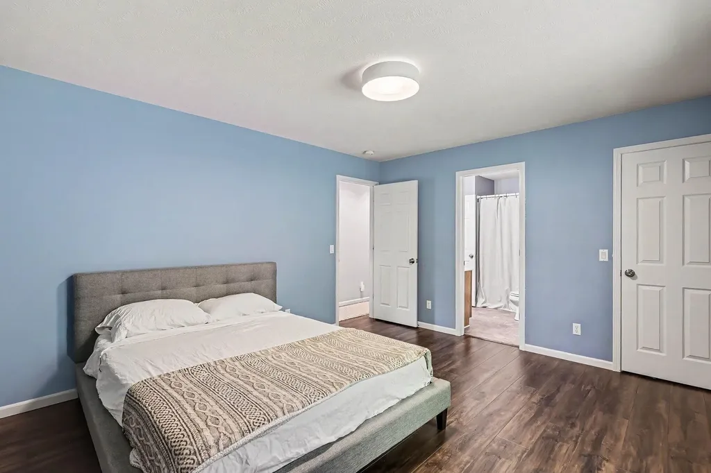 7701 Pinewood Drive Whitehall Township MI 49461