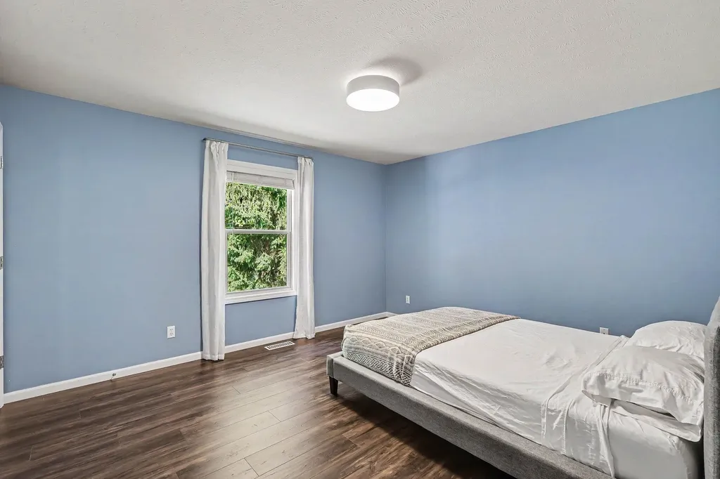 7701 Pinewood Drive Whitehall Township MI 49461