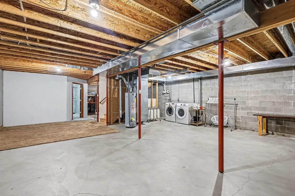 7701 Pinewood Drive Whitehall Township MI 49461