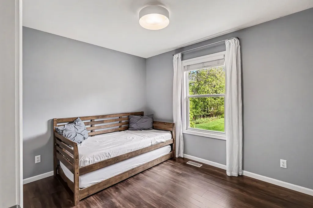 7701 Pinewood Drive Whitehall Township MI 49461