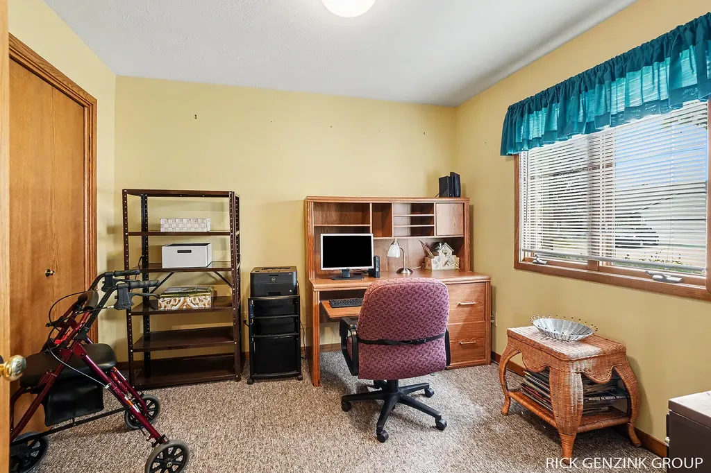 1793 Lakeview Drive Zeeland Charter Township MI 49464