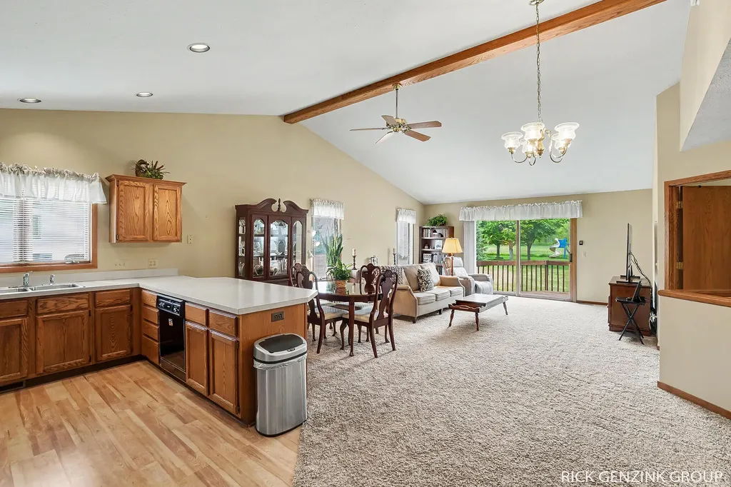 1793 Lakeview Drive Zeeland Charter Township MI 49464