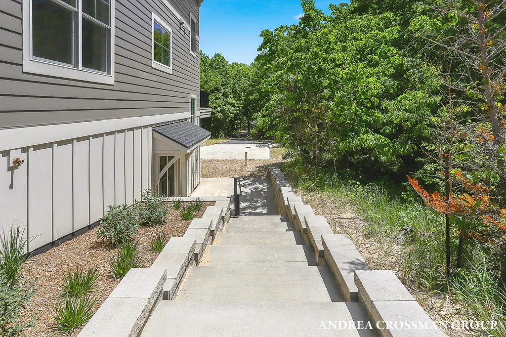 6401 Lakeshore Drive Port Sheldon Township MI 49460
