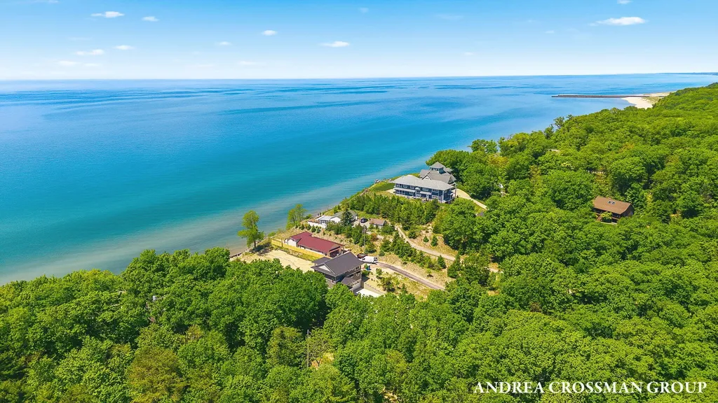6401 Lakeshore Drive Port Sheldon Township MI 49460