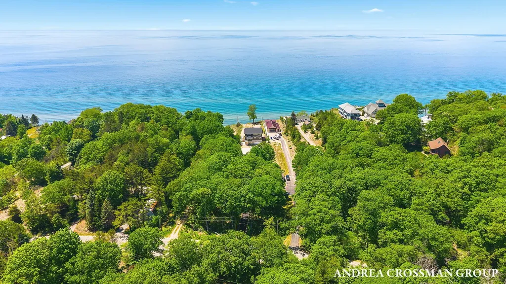 6401 Lakeshore Drive Port Sheldon Township MI 49460