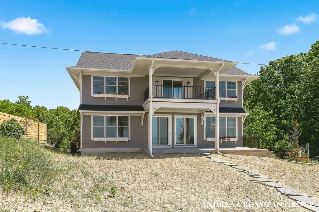 6401 Lakeshore Drive Port Sheldon Township MI 49460