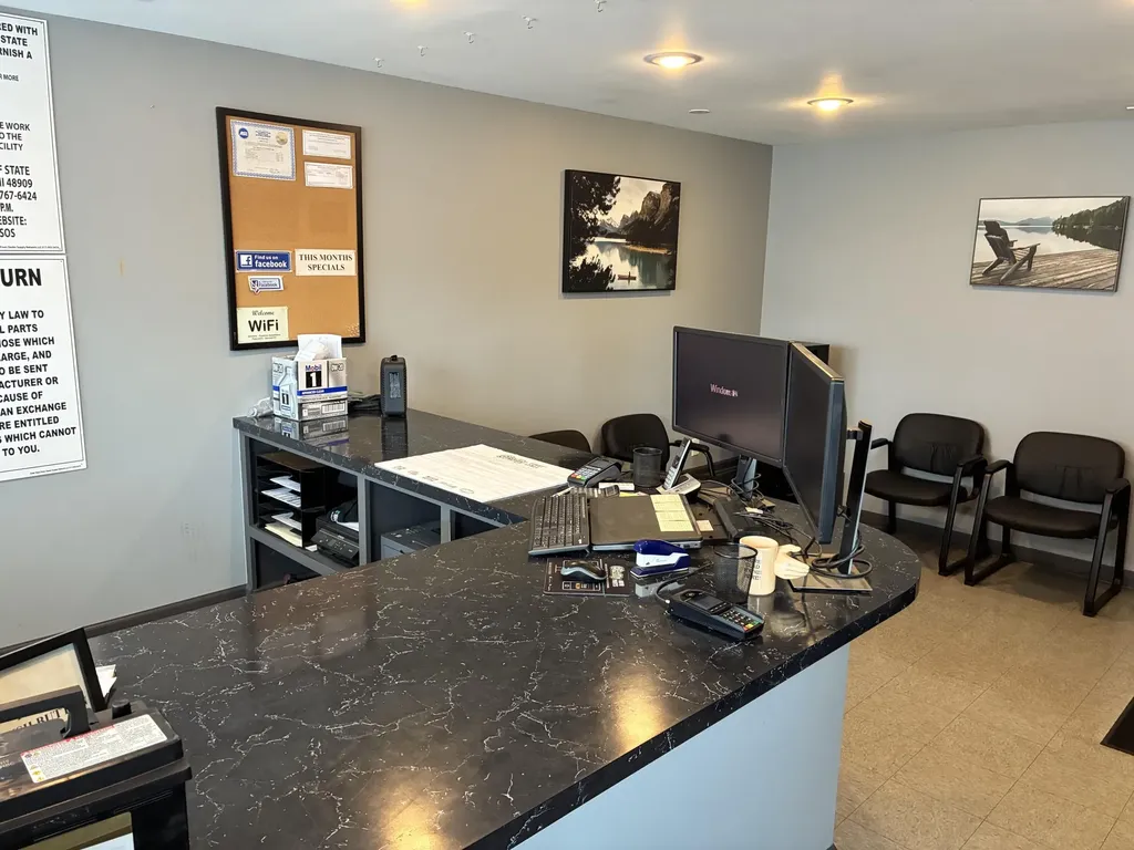 1100 Washington Avenue Holland City MI 49423