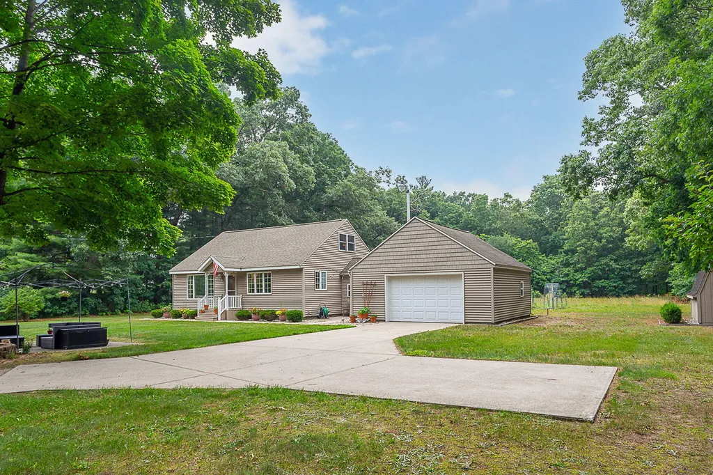 4582 Hall Road Egelston Township MI 49442