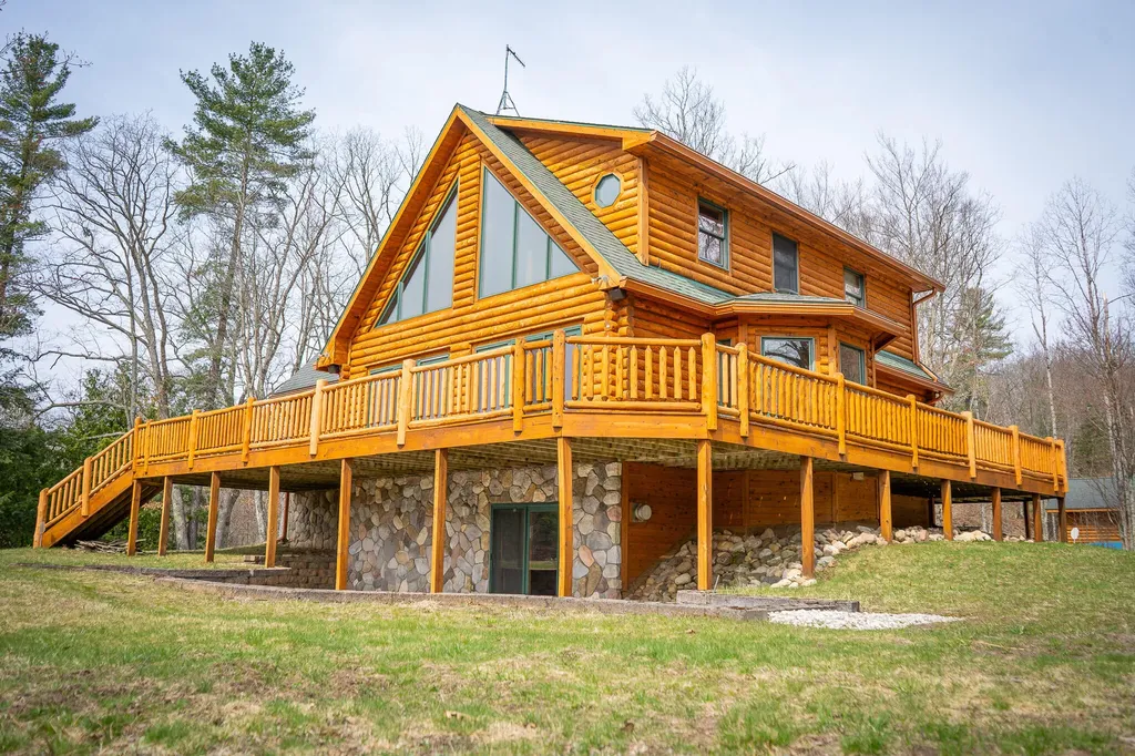 9184 M-37 South Branch Township MI 49689