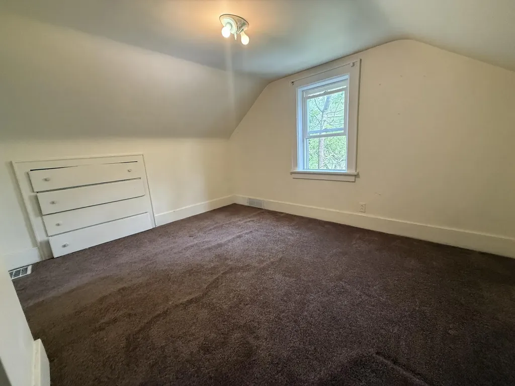 2229 Mcilwraith Street Muskegon Heights City MI 49444
