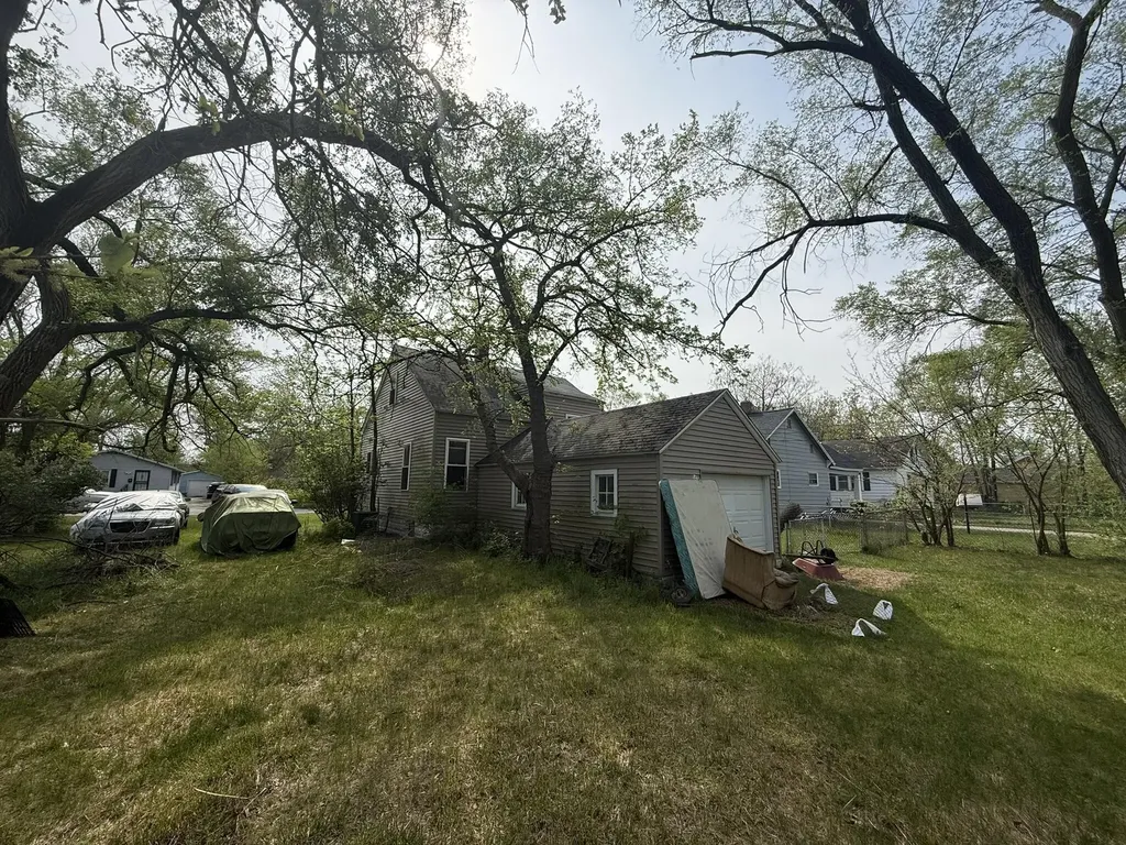2229 Mcilwraith Street Muskegon Heights City MI 49444