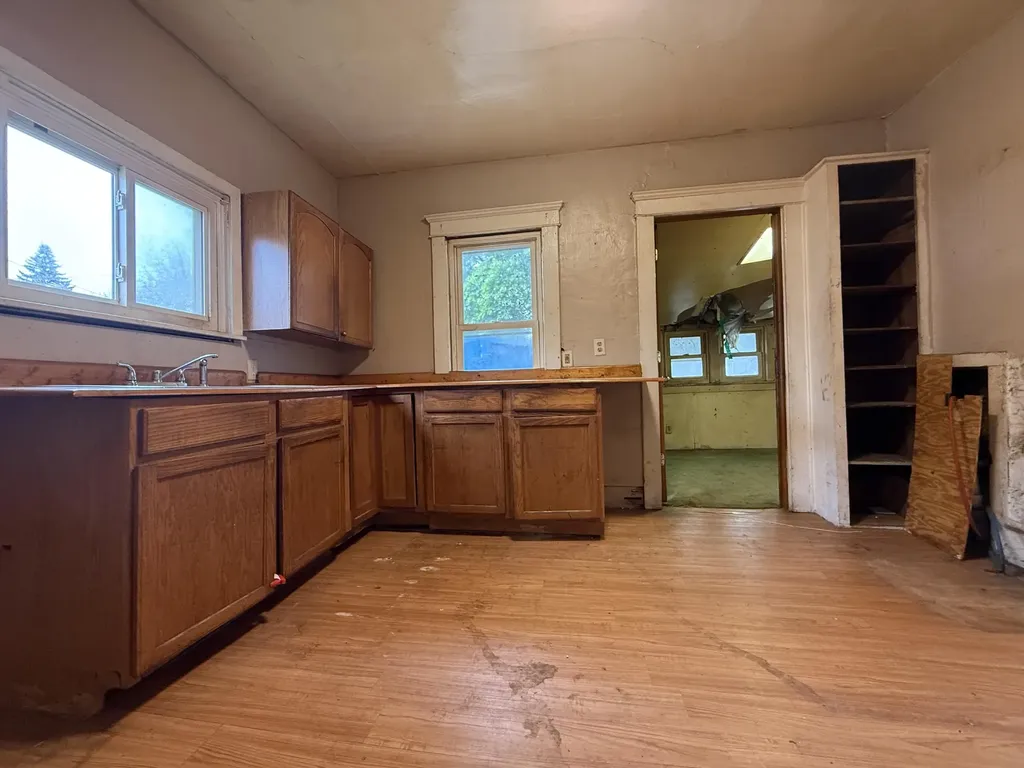 1801 S Washington Avenue Lansing City MI 48910