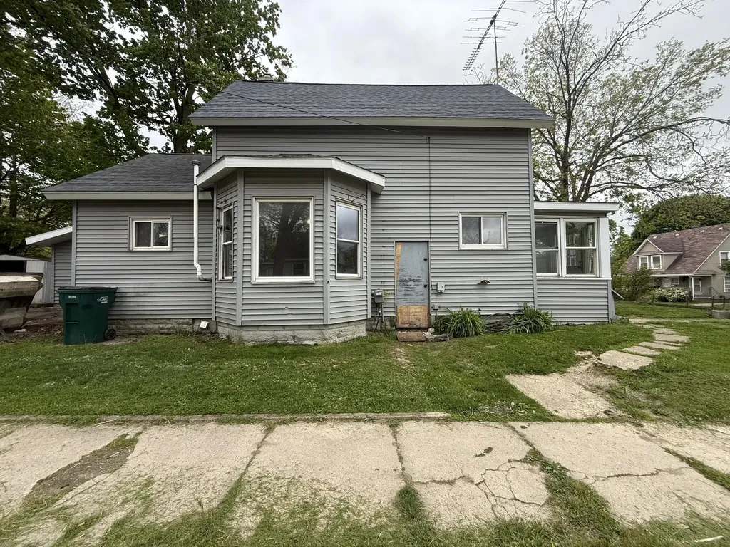 1801 S Washington Avenue Lansing City MI 48910